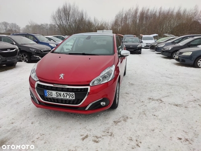 Peugeot 208 PureTech 110 Stop & Start Signature