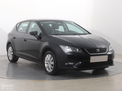 SEAT Leon III , Salon Polska, Serwis ASO, Klimatronic, Tempomat, Parktronic