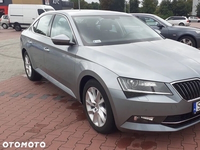 Skoda Superb 2.0 TDI Ambition DSG