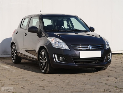 Suzuki Swift V , Skóra, Klima, Tempomat, Parktronic