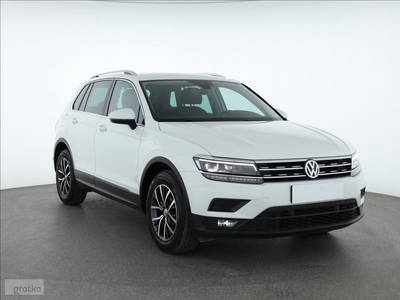 Volkswagen Tiguan , Salon Polska, Serwis ASO, DSG, Navi, Klimatronic, Tempomat,