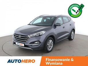 Hyundai Tucson III 4x4 navi klima auto kamera i czujniki parkowania grzane fotele