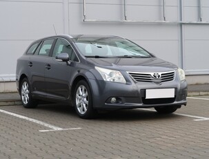 Toyota Avensis III , Klimatronic, Parktronic,ALU