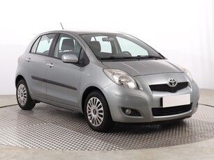 Toyota Yaris II , Salon Polska, Serwis ASO, Klima