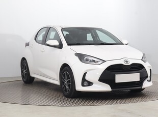 Toyota Yaris IV , Salon Polska, Serwis ASO, VAT 23%, Klima, Tempomat