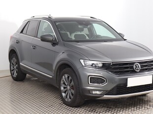 Volkswagen T-Roc , Salon Polska, 1. Właściciel, Serwis ASO, Automat, Navi,