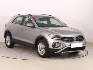 Volkswagen T-Roc , Salon Polska, 1. Właściciel, Serwis ASO, Automat, VAT 23%,