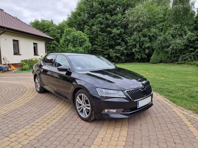 Używane Skoda Superb - 65 000 PLN, 330 000 km, 2017