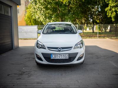 Używane Opel Astra - 39 999 PLN, 109 384 km, 2014