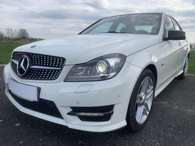 Używane Mercedes-Benz Klasa C - 61 900 PLN, 151 000 km, 2011