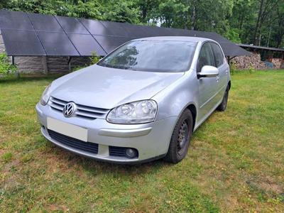 Używane Volkswagen Golf - 12 000 PLN, 251 500 km, 2007