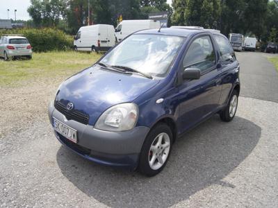 Używane Toyota Yaris - 5 500 PLN, 180 000 km, 2001