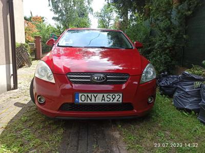 Używane Kia Pro_cee'd - 8 900 PLN, 217 899 km, 2008