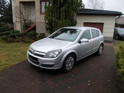 Używane Opel Astra - 9 800 PLN, 259 000 km, 2005