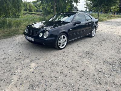 Używane Mercedes-Benz CLK - 41 000 PLN, 250 000 km, 2000