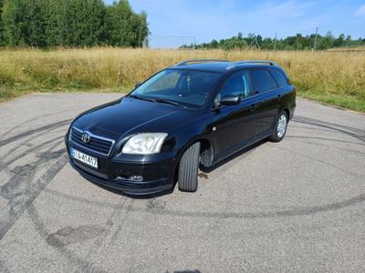 Używane Toyota Avensis - 12 500 PLN, 261 630 km, 2006