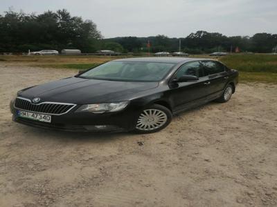 Używane Skoda Superb - 27 000 PLN, 380 000 km, 2014