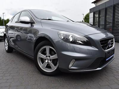 Używane Volvo V40 - 40 999 PLN, 235 000 km, 2016