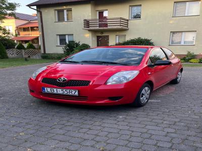 Używane Toyota Yaris - 9 900 PLN, 202 902 km, 2007