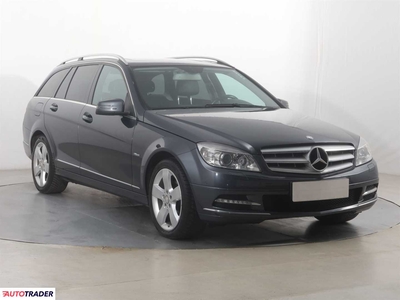 Mercedes C-klasa 1.8 154 KM 2010r. (Piaseczno)