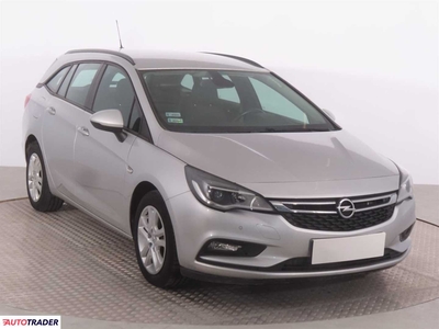 Opel Astra 1.6 134 KM 2018r. (Piaseczno)