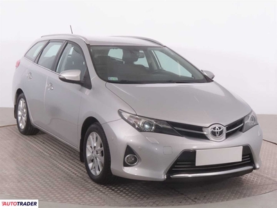 Toyota Auris 1.6 130 KM 2013r. (Piaseczno)