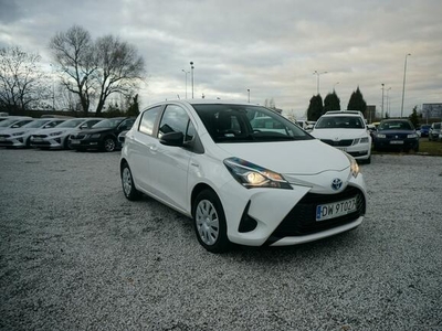 Toyota Yaris HYBRID 100 ACTIVE, Salon PL, FV23%, DW9T027