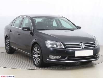 Volkswagen Passat 2.0 174 KM 2014r. (Piaseczno)