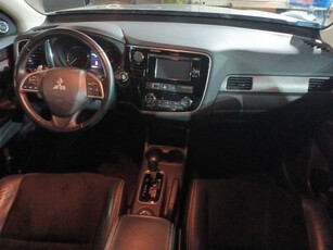 Mitsubishi Outlander 2013 2.0 119163km SUV