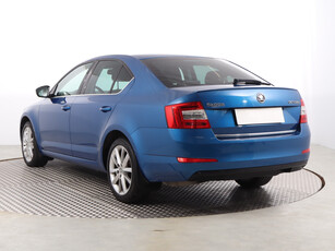 Skoda Octavia 2015 1.8 TSI 165755km Hatchback