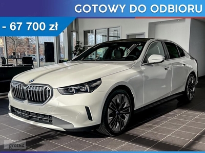 BMW SERIA 5 VII (F90) 530e Seria 5 530e 2.0 (299KM)