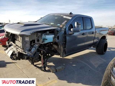 Chevrolet Silverado 2.0 benzyna 2020r. (GRAND PRAIRIE)