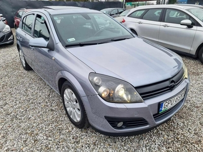 Opel Astra H 120KM, BI-Xenon, szklany uchylny dach, tablet OC do 25.07.2024r.