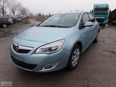 Opel Astra J IV 1.4 Enjoy