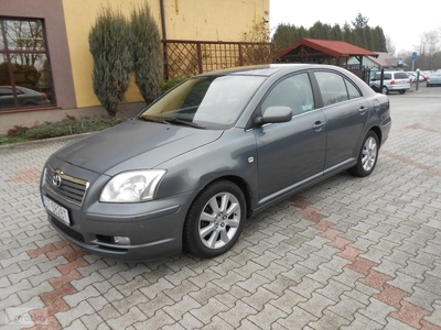 Toyota Avensis II