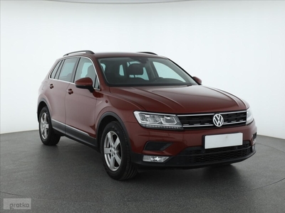 Volkswagen Tiguan , Salon Polska, 1. Właściciel, Klimatronic, Tempomat,