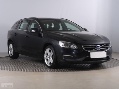 Volvo V60 I , 178 KM, Skóra, Navi, Klimatronic, Tempomat, Parktronic