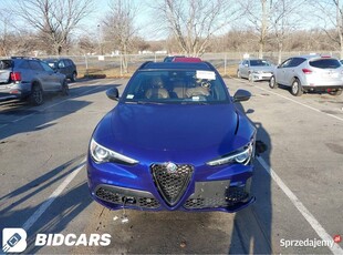 Alfa Romeo Stelvio lift 2020rok felgi 20cali full