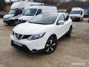 Nissan Qashqai 1.2 benzyna Niski przebieg kamera cofania Nawigacja