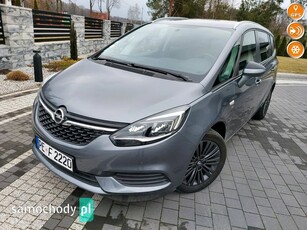 Opel Zafira D