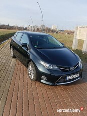 Toyota Auris Hybrid