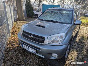 Toyota RAV4 2,0td z 2005 r