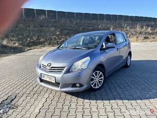 Toyota Verso 1.8 2010 CVT 7 osób