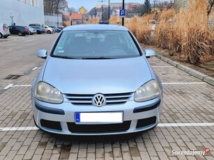 Volkswagen Golf 5 2004