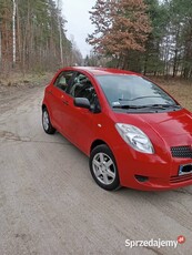 Yaris-2007r-1.0-5 drzwi-niski przebieg-ładny stan.