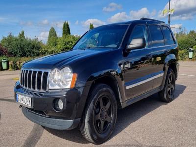 Jeep Grand Cherokee 5.7 Hemi 326KM