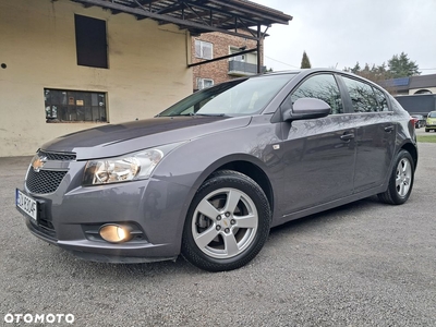 Chevrolet Cruze 1.6 LS