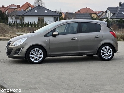 Opel Corsa 1.4 16V 150 Jahre