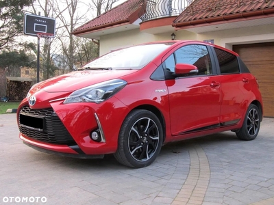 Toyota Yaris Hybrid 1.5 VVT-i Business Edition