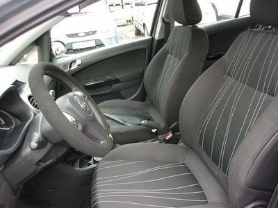 Opel Corsa Edition 1.4 Benzyna 90 KM Klimatyzacja Kredyt Bez BIK i KRD
